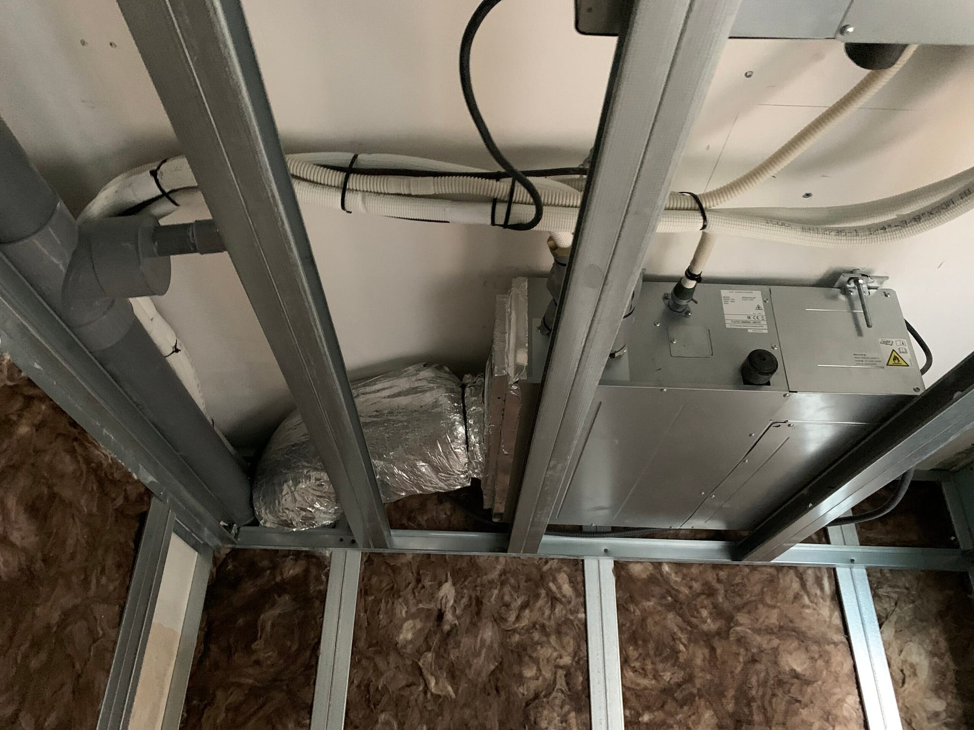 Caisson unité intérieure au plafond